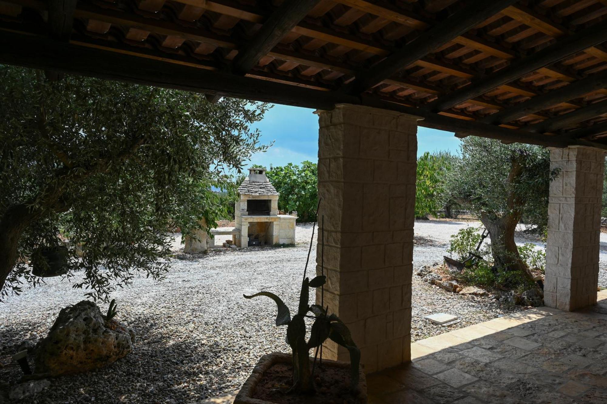 Masseria Pentima Vetrana Resort Альберобелло Екстер'єр фото