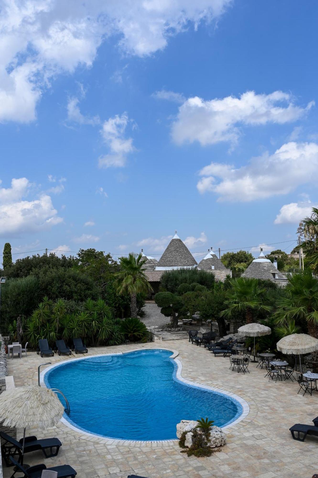 Masseria Pentima Vetrana Resort Альберобелло Екстер'єр фото