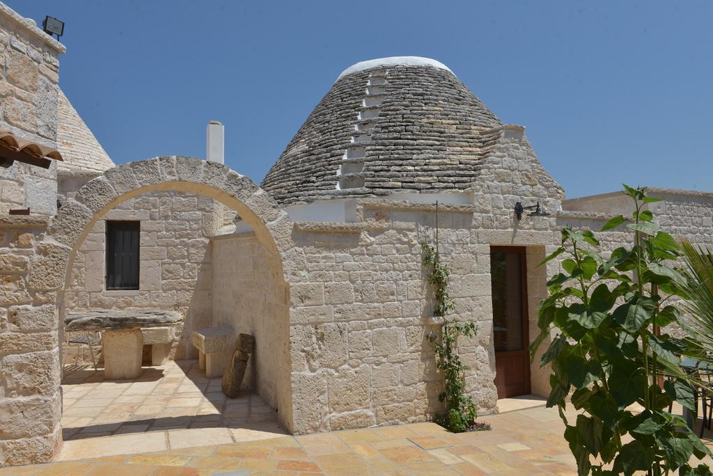 Masseria Pentima Vetrana Resort Альберобелло Екстер'єр фото